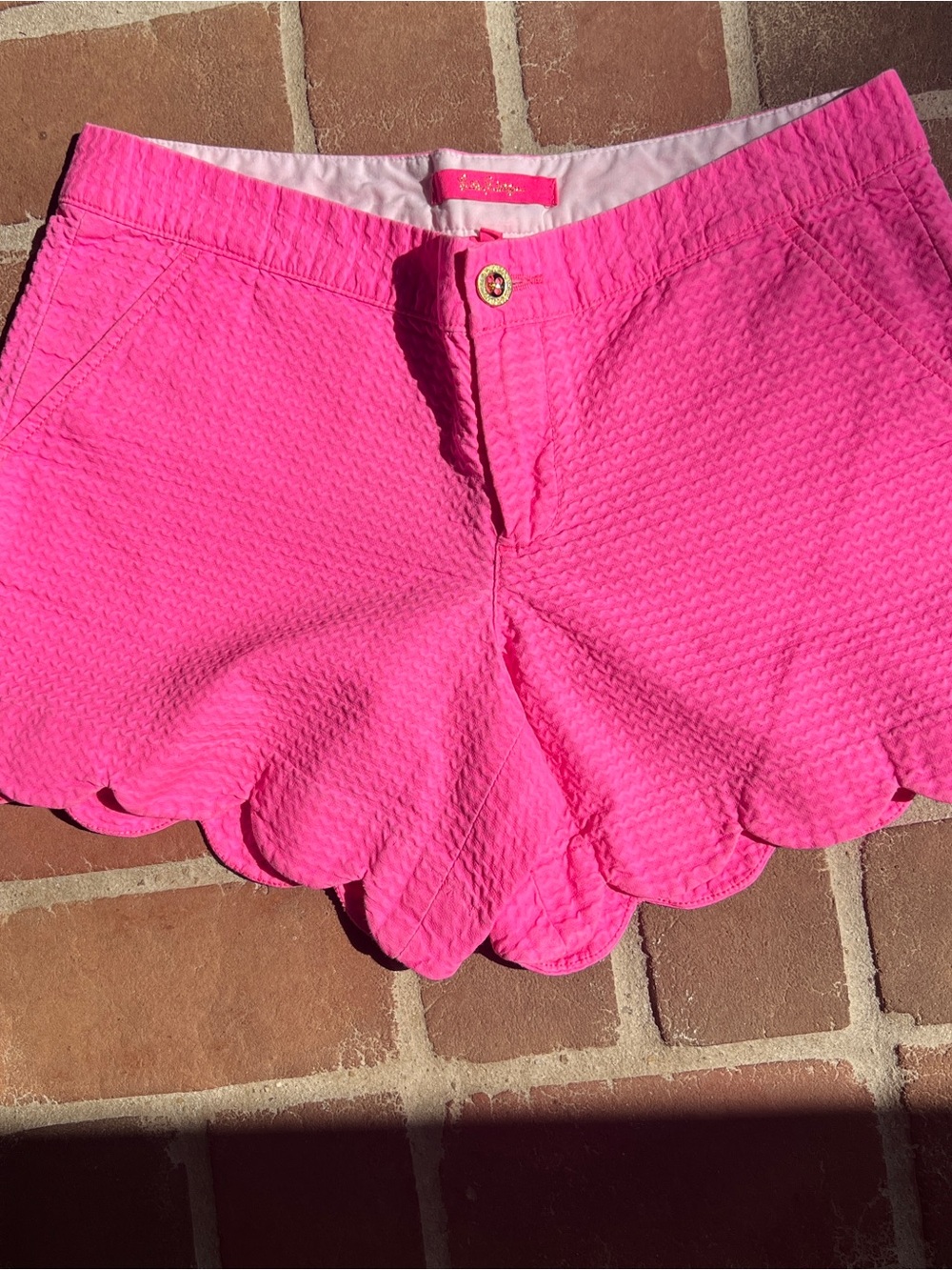 Lilly Pulitzer Hot Pink Scallop Shorts